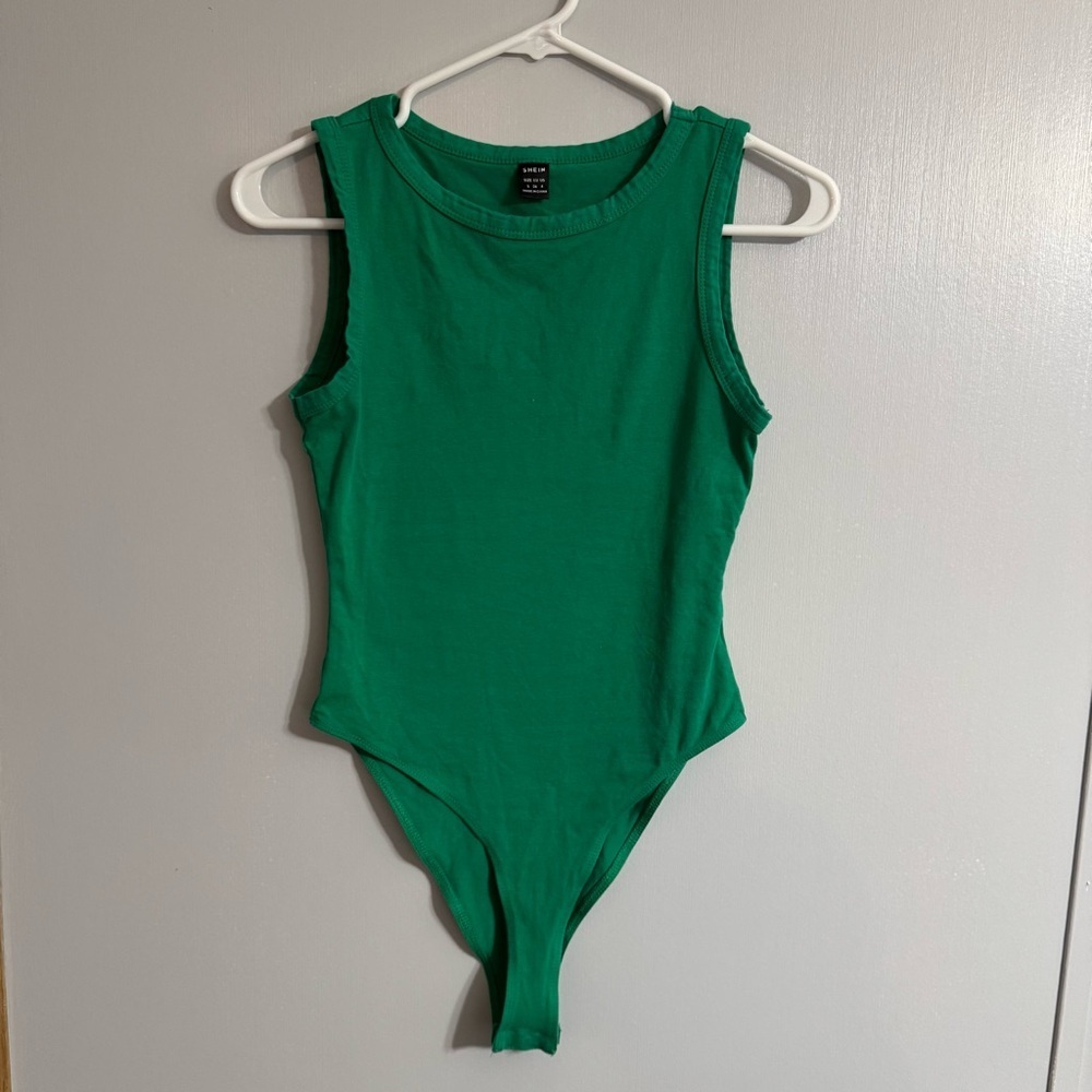 SHEIN emerald Green Sleeveless Bodysuit Size Small